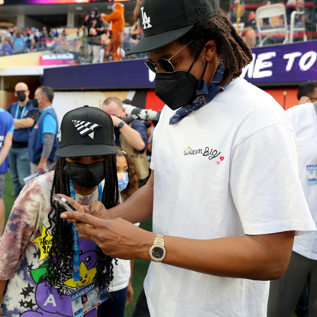 Beyoncé and JayZ Give Blue Ivy the Full Super Bowl 2022 Experience Beyoncé and JayZ Give Blue Ivy the Full Super Bowl 2022 Experience